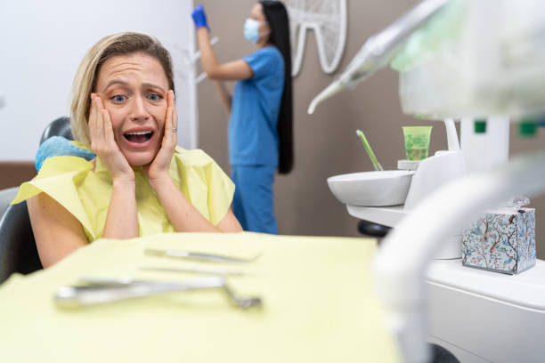 Best Dentist for Tooth Abscess  in Great Neck Gardens, NY